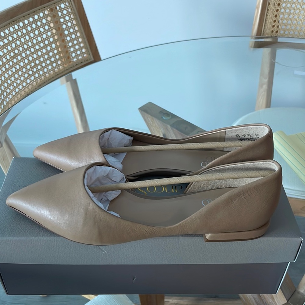 Franco sarto NWT in box Neiman D’Orsay Flat